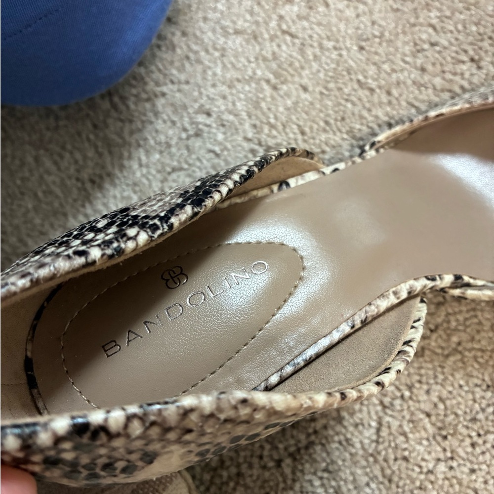Bandolino Beige Snakeskin Heels - Picture 4 of 5